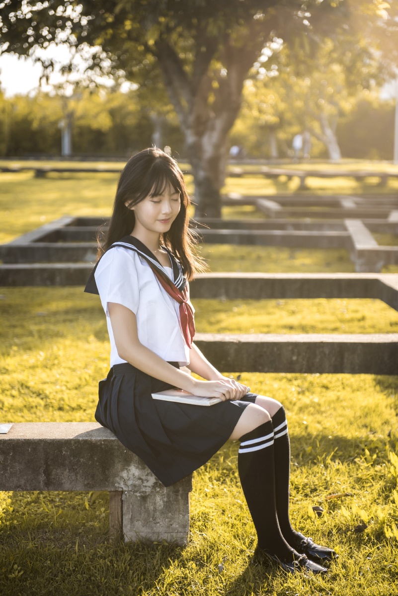 视频素材 首页 社区 活动 短视频 发现 交流 更多 登录 注册 5分钟前