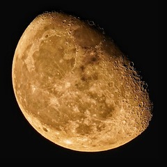 709909