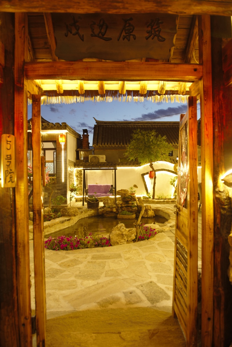 周末去北京密云遥桥古堡民宿体验生活民风淳朴景色宜人空气特别凉爽对