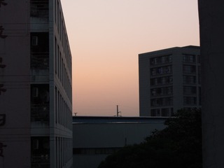 E5B7F0B7-14E7-47AC-AF3F-7AE353A58A53/L0/001