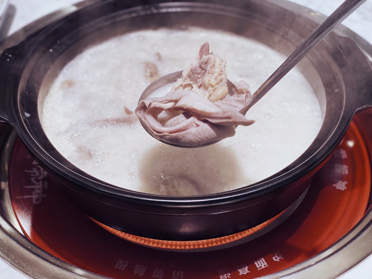 探店捞神猪肚鸡