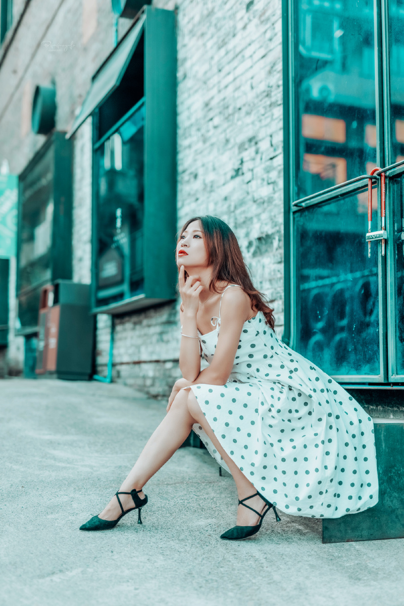 不要低下你高傲的头颅没有什么比ta更重要