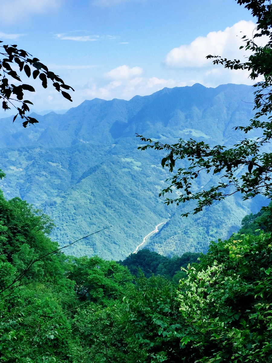 秦岭第一仙境-——塔雲山的一处风景优美秀丽