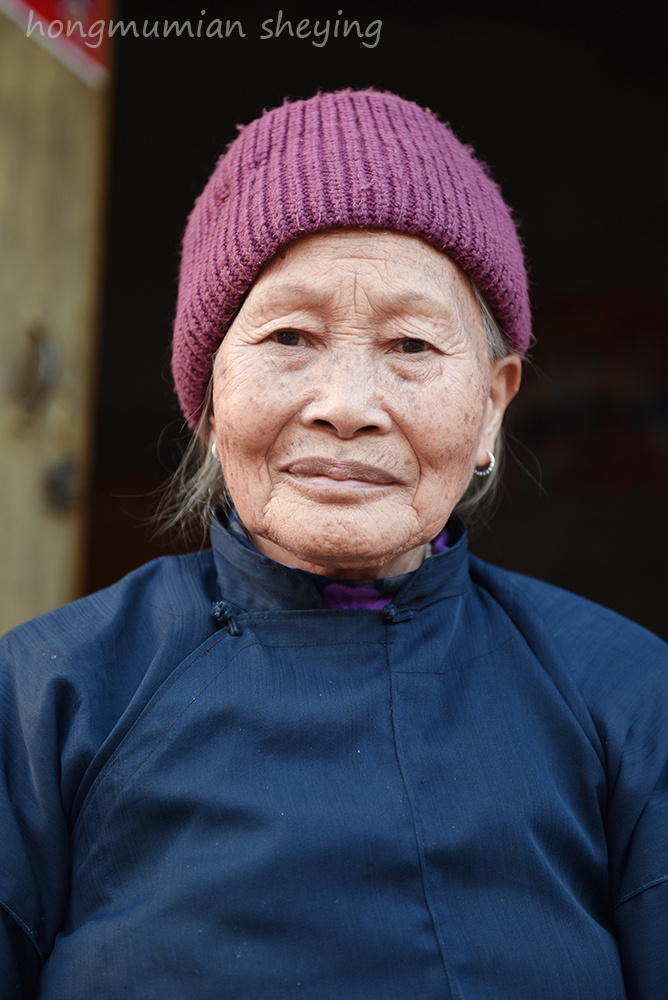 八十三岁农村独居老太太