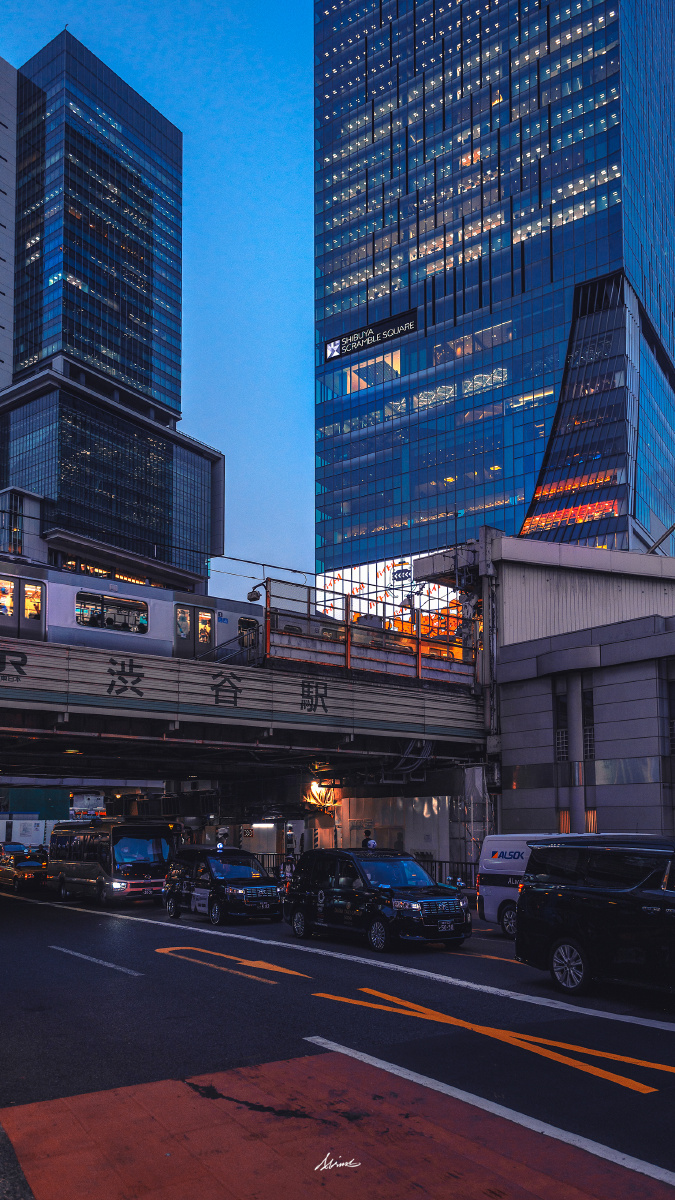 涩谷街头行色匆匆