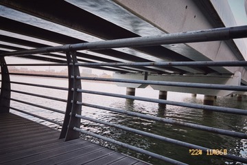 055E607A-D323-464E-A315-90FC4F36427D/L0/001