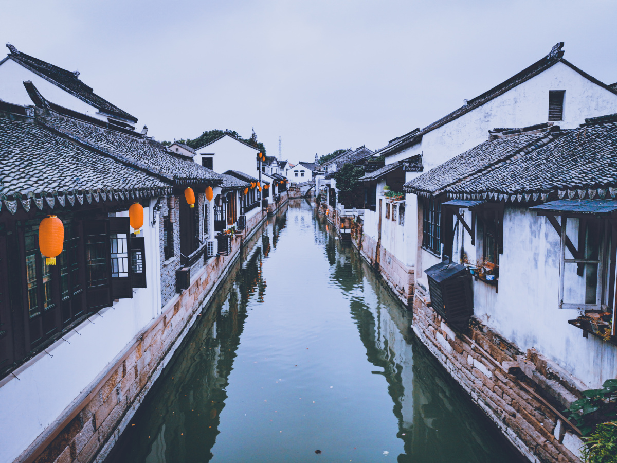 突破3000点的两大核心原因是什么？