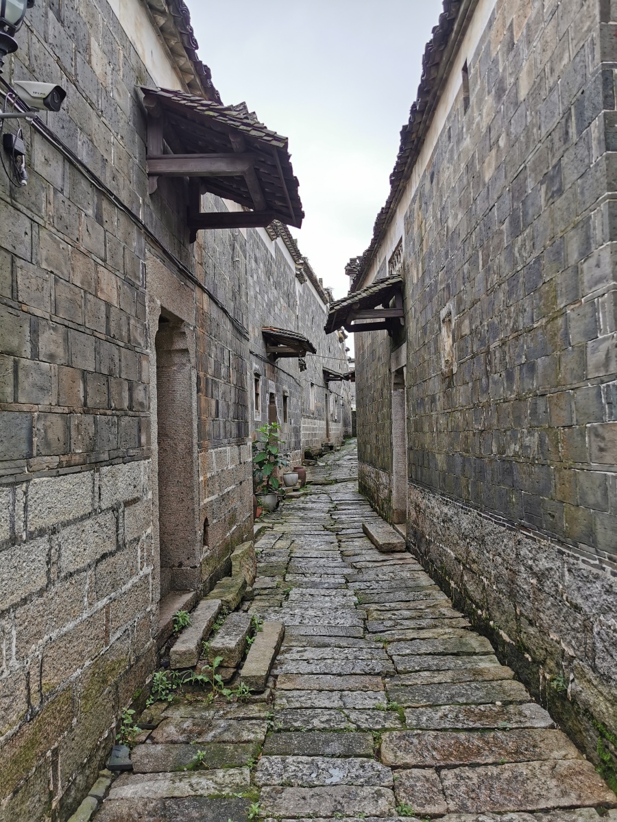 九江市都昌县鹤舍古村始建于东汉末年成村于明代中期发展于清初距今