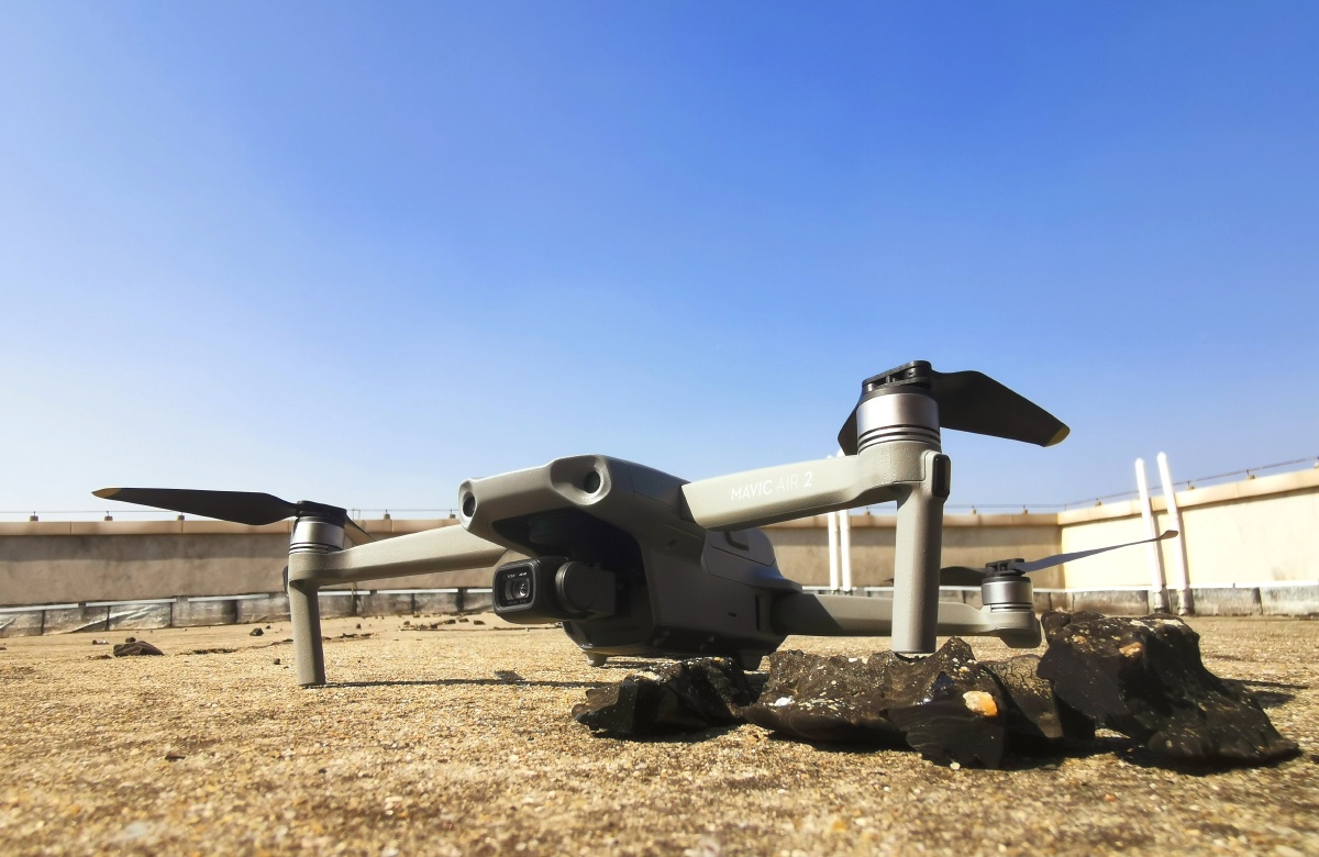 大疆 无人机 air2