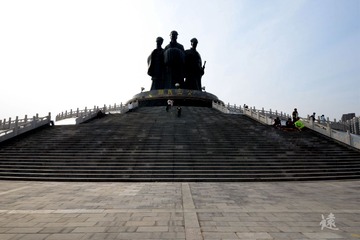 郑氏三公