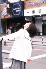 6C76489A-B8F1-48DB-B1AA-FB6F16904488/L0/001