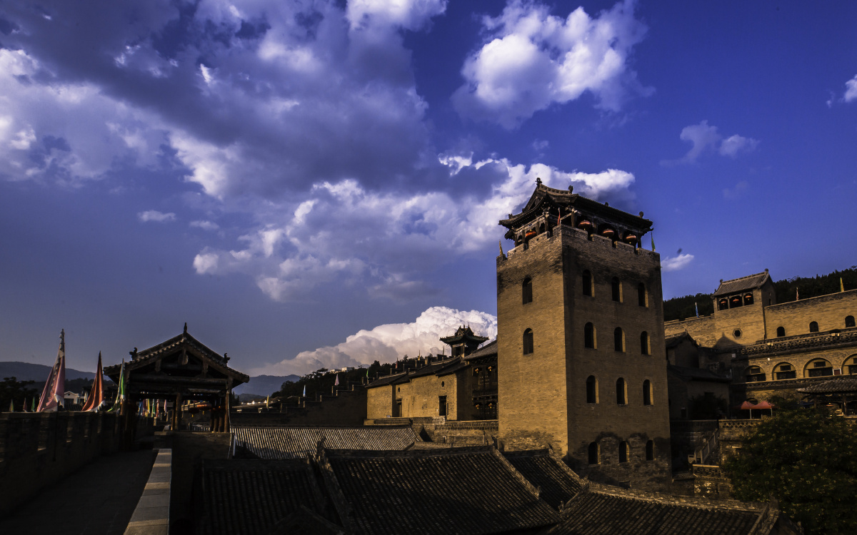 35年经筵讲师陈廷敬的故居,是官宅古堡文化的代表,位于山西省阳城县