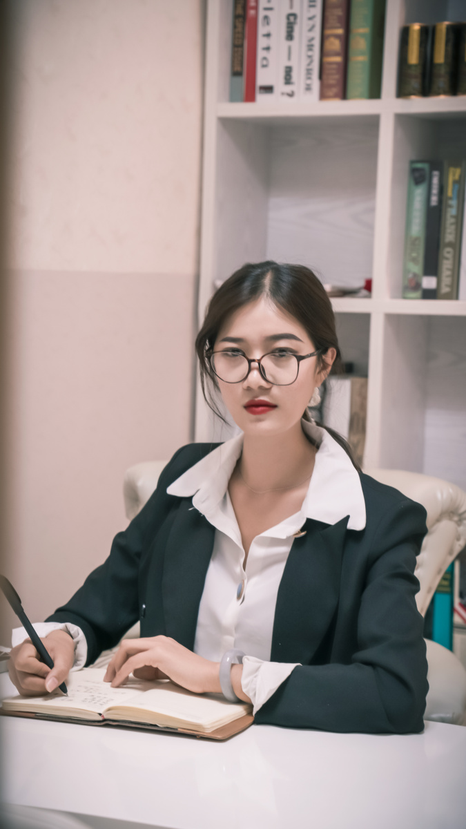 职场小清新办公室文艺照