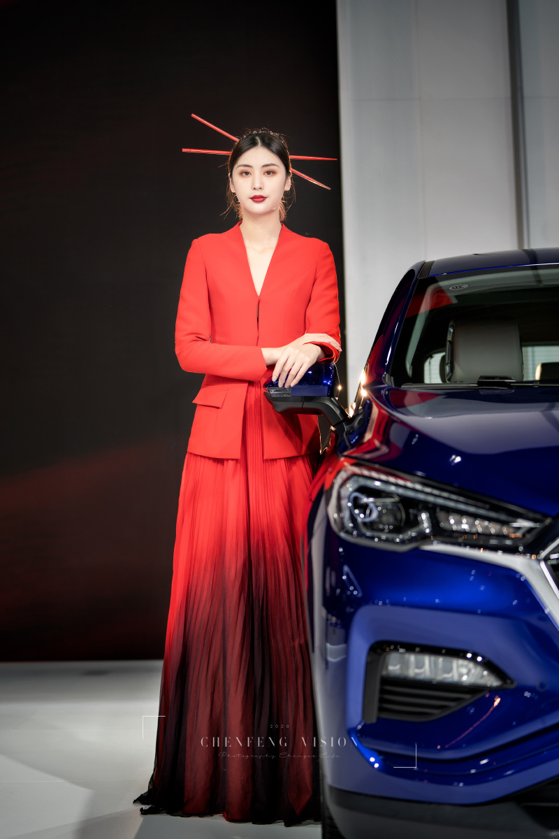 2020成都国际车展红旗模特唐若秋