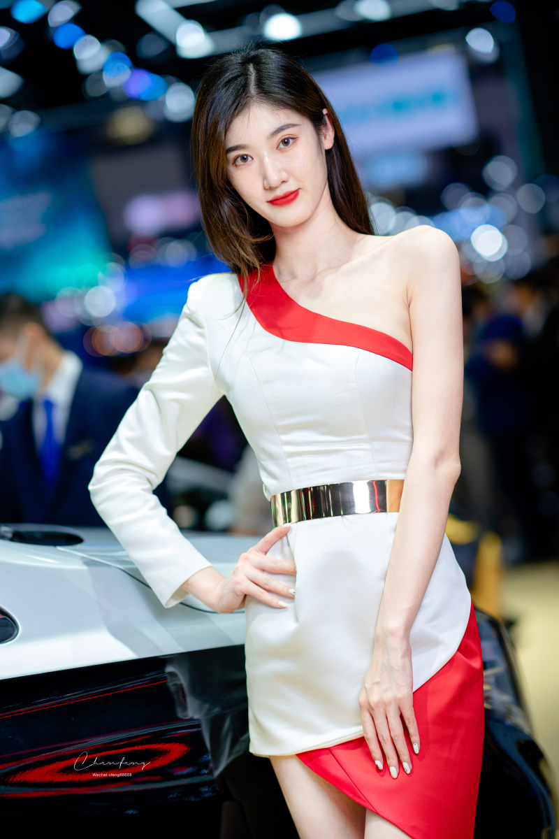 2021上海国际汽车工业展览会广汽传祺模特梁妍
