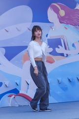 1804676
