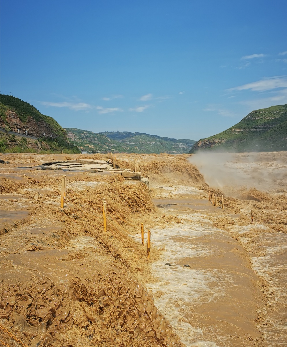 陕西省延安市黄河壶口瀑布