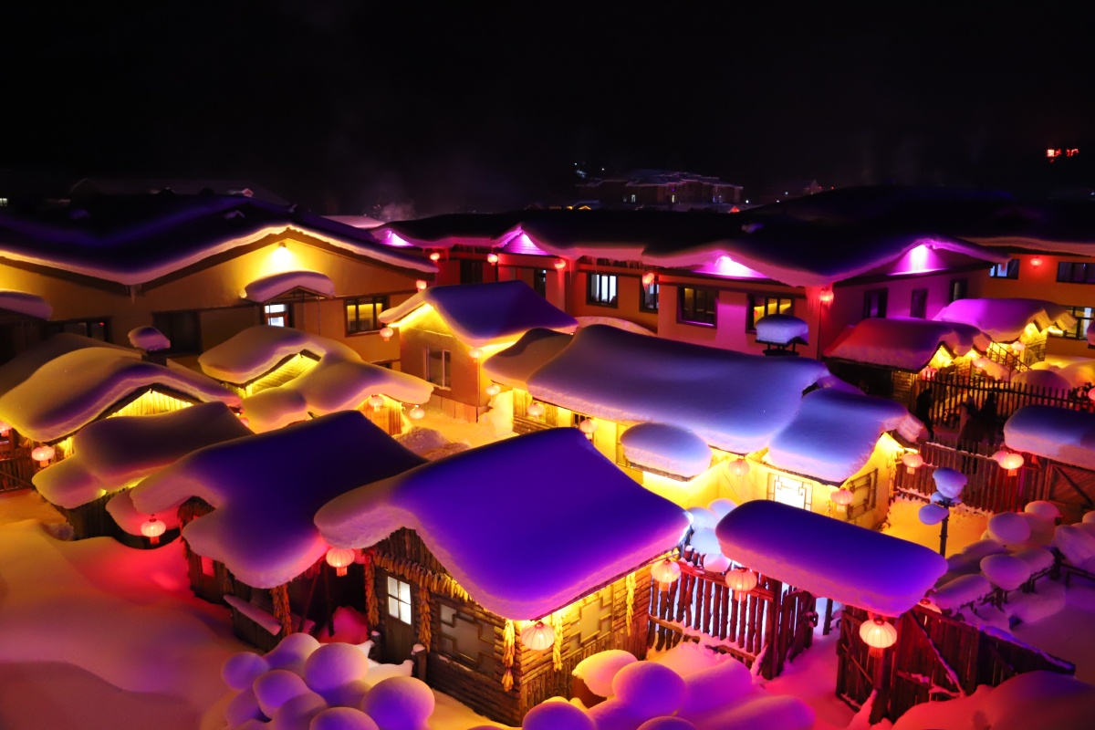 发一组去年冬天在东北雪乡拍的照片这个地方可谓是现实中的童话小镇