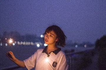 7623DF57-6886-4A87-8BF1-3B515EF354DB/L0/001