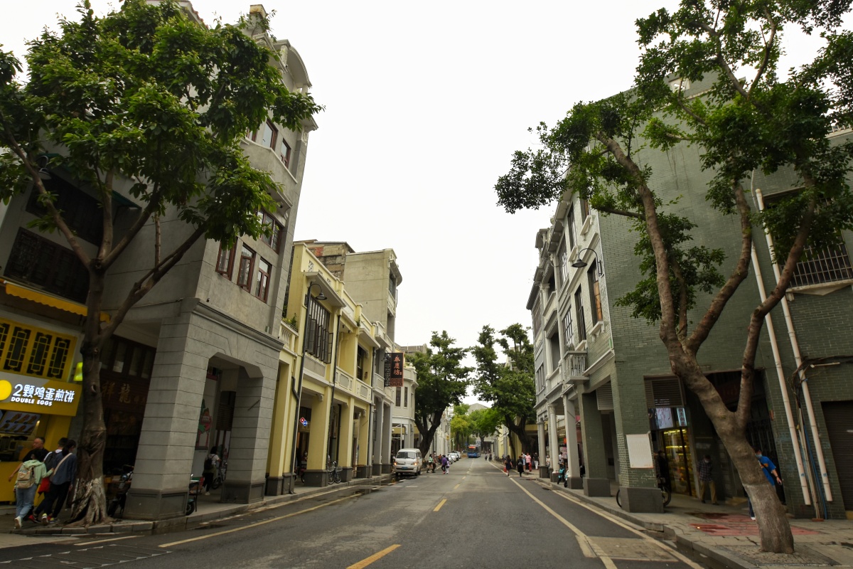 广州最美骑楼街西关恩宁路东临上下九商业街南林沙面这里是极具广州