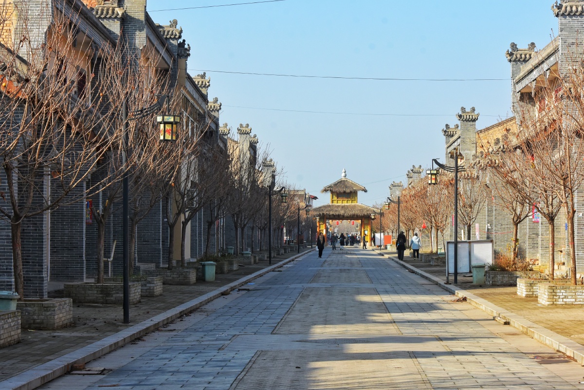 宝鸡凤翔县泥塑村中国泥塑文化第一村彩绘泥塑是第一批国家级非物质