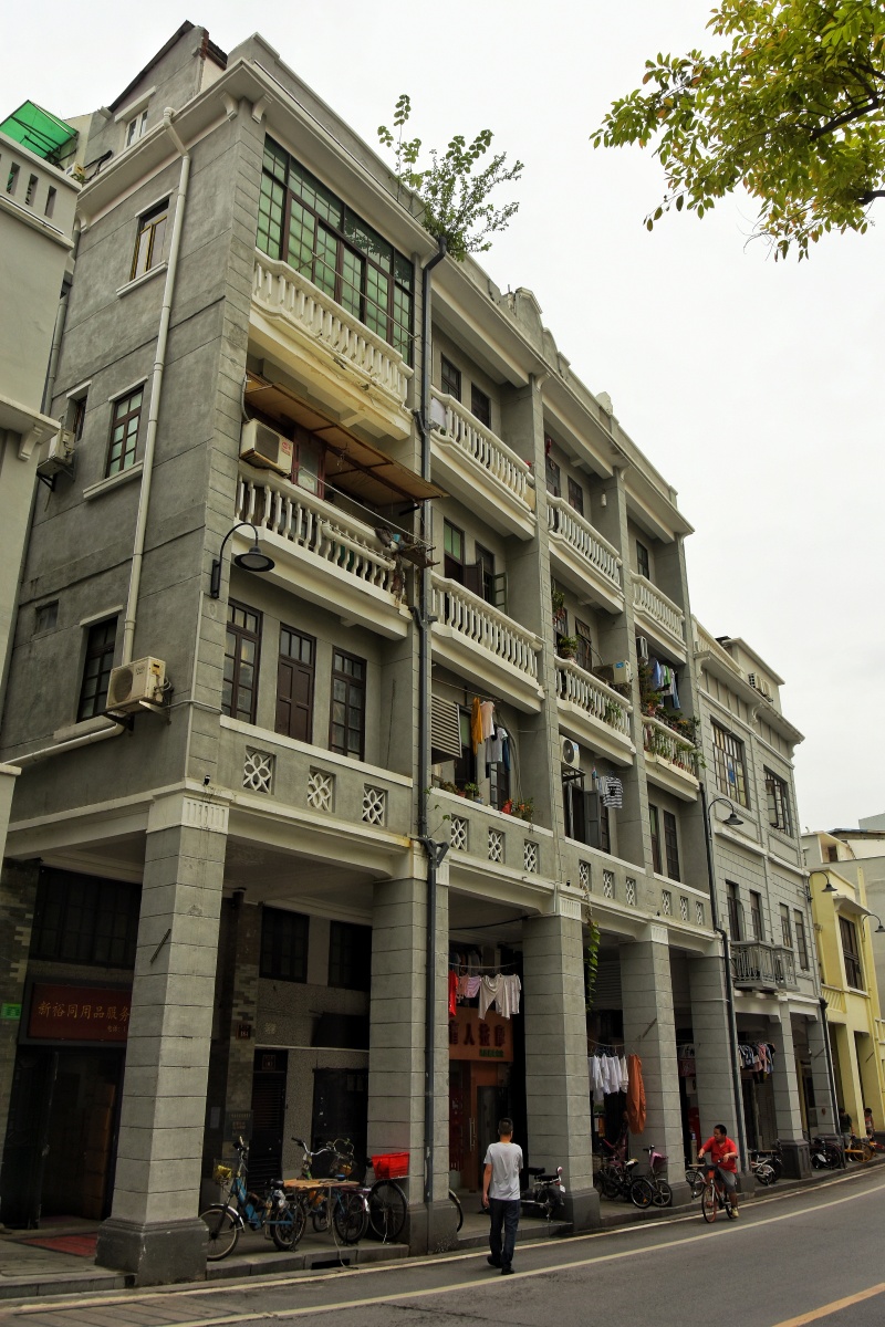 广州最美骑楼街西关恩宁路东临上下九商业街南林沙面这里是极具广州