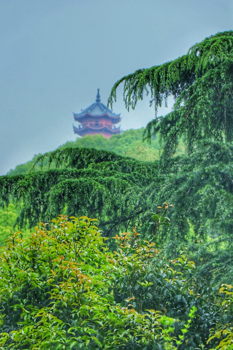 锡惠景区锡山顶上的龙光塔