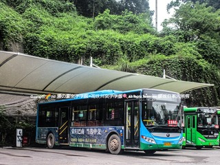 893107