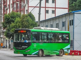 893126