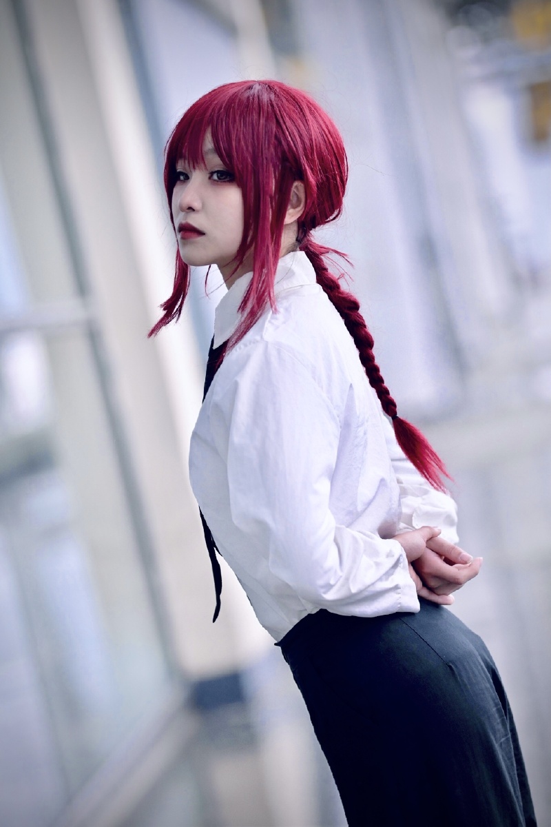 电锯人玛奇玛cos正片说把一切都献给我机身nikonz50镜头sigma5010018