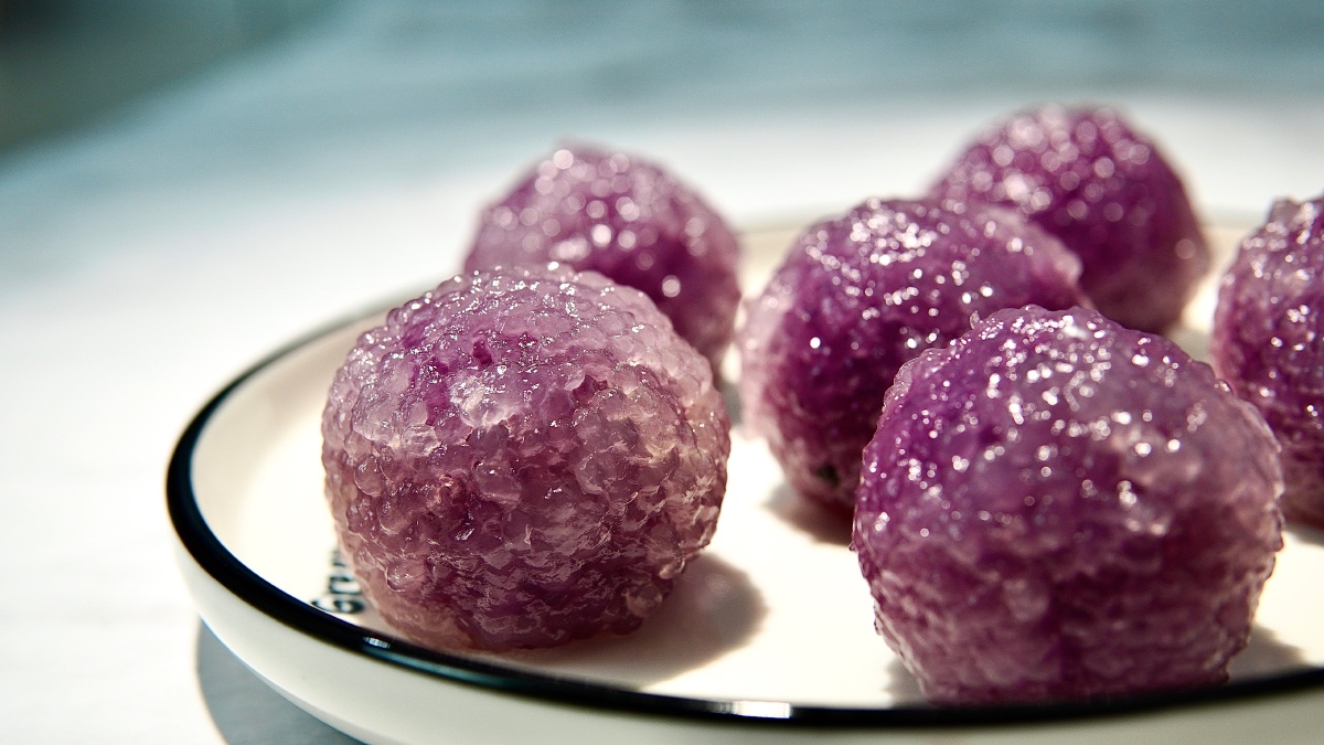 颜值爆表的西米紫薯水晶球,你们爱吃吗?