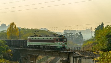 2741728