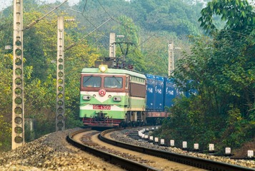 2741809