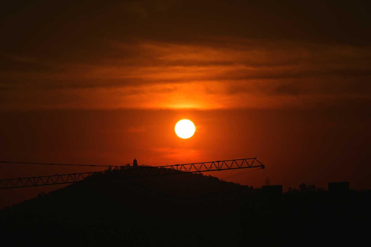 新年第一天612021年1月1日随着太阳的升起月亮的落幕新的一年新的