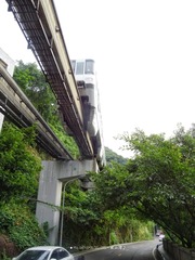 715781