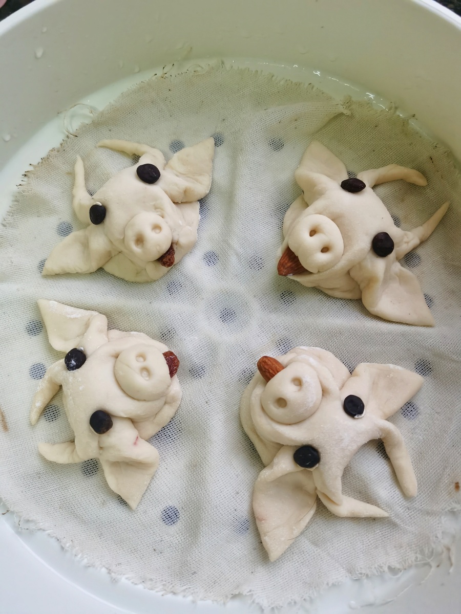 牛年吉祥今天做的面食牛祝牛年吉祥牛转钱坤