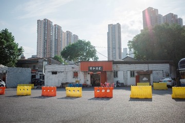 R0023251