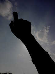 538904