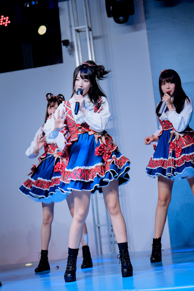 你好少女组活动公演现场图小姐姐们跳舞很厉害拍几张返图现场氛围也很