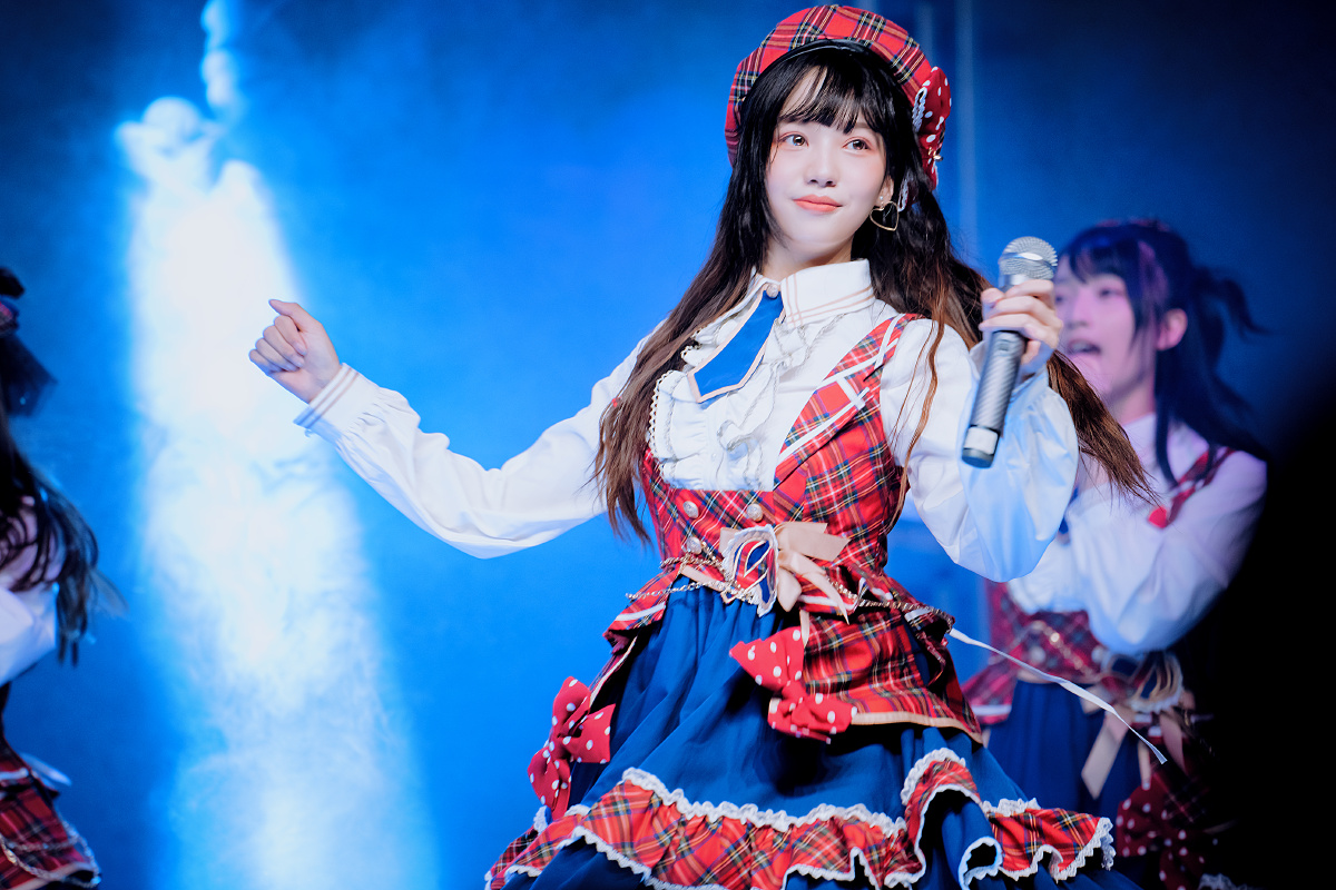 你好少女组活动公演现场图小姐姐们跳舞很厉害拍几张返图现场氛围也很