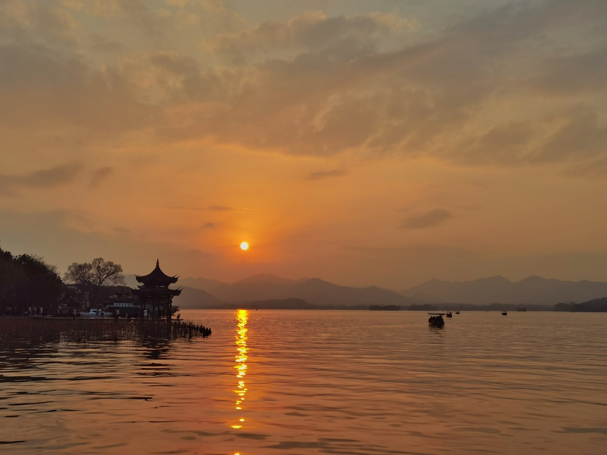 冬日夕阳在西湖 - 陈勤 - 图虫