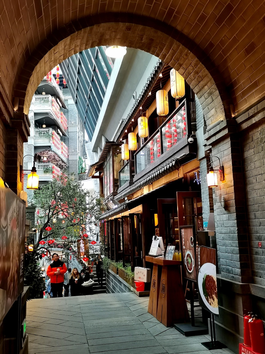 这有山长春红旗街所见