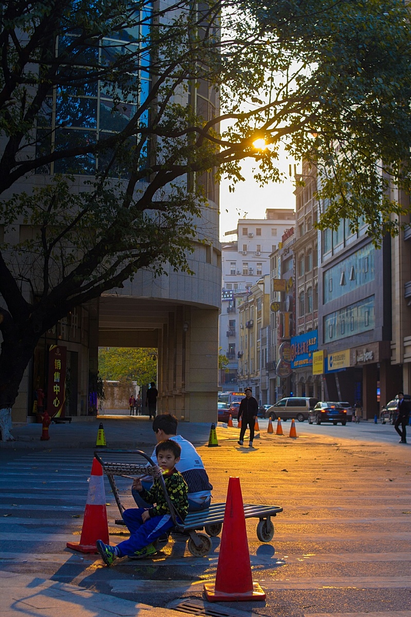 广州街头!无事闲逛!