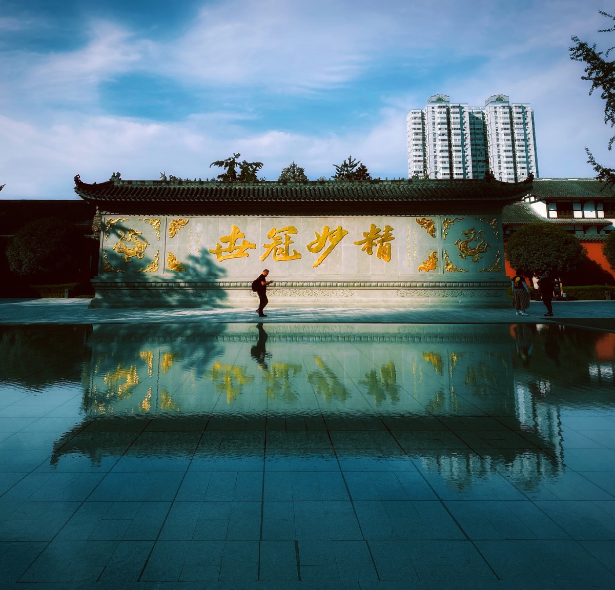 太古里闹中取静的大慈寺