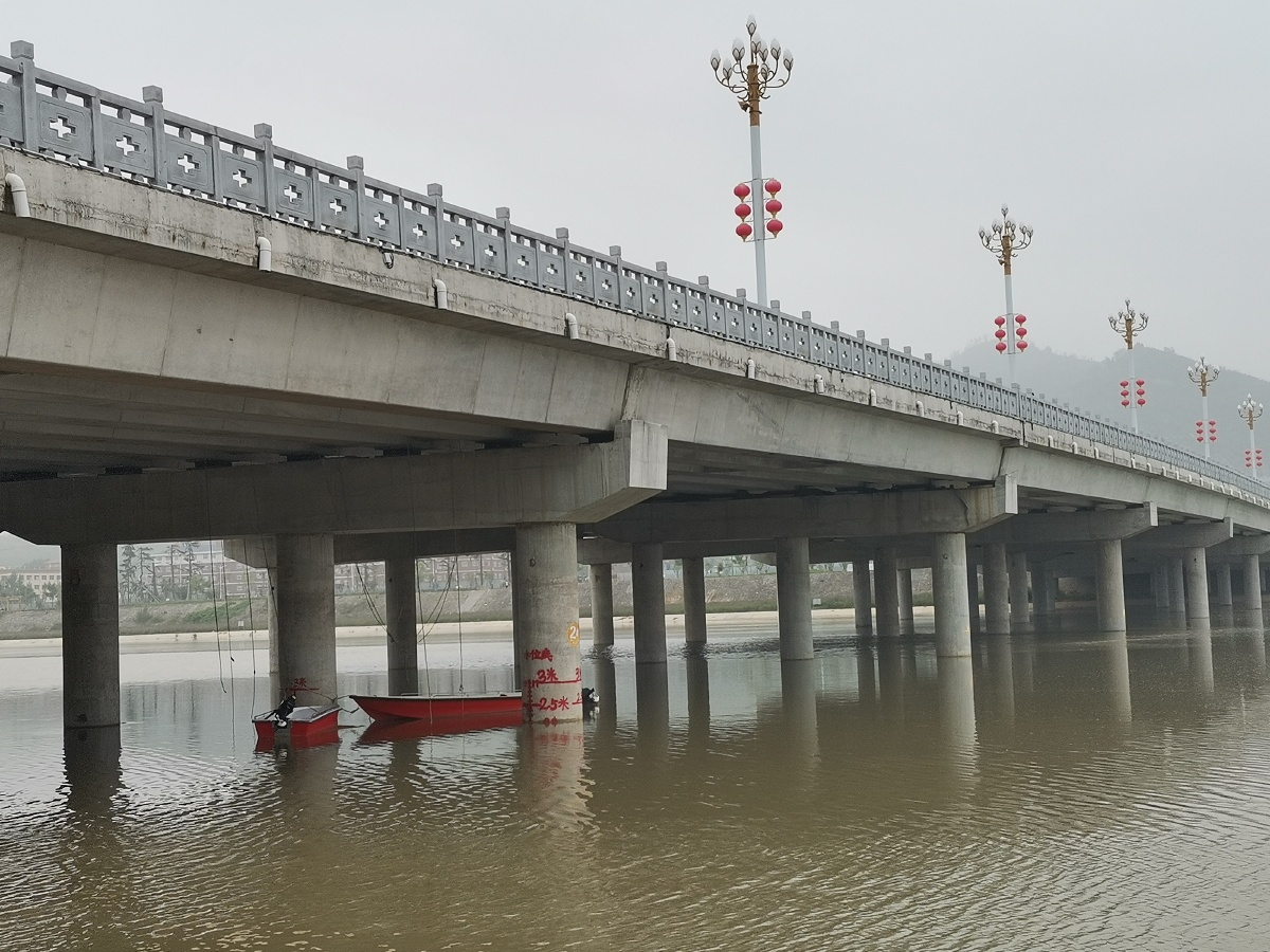 卢氏段洛河 - 谦让宜人 - 图虫