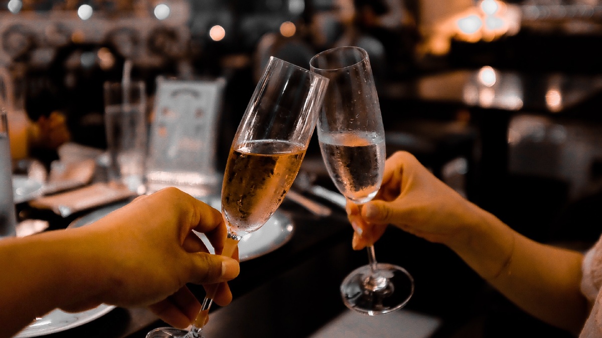 一日一图也许会有一天世界真的有终点也要和你举起