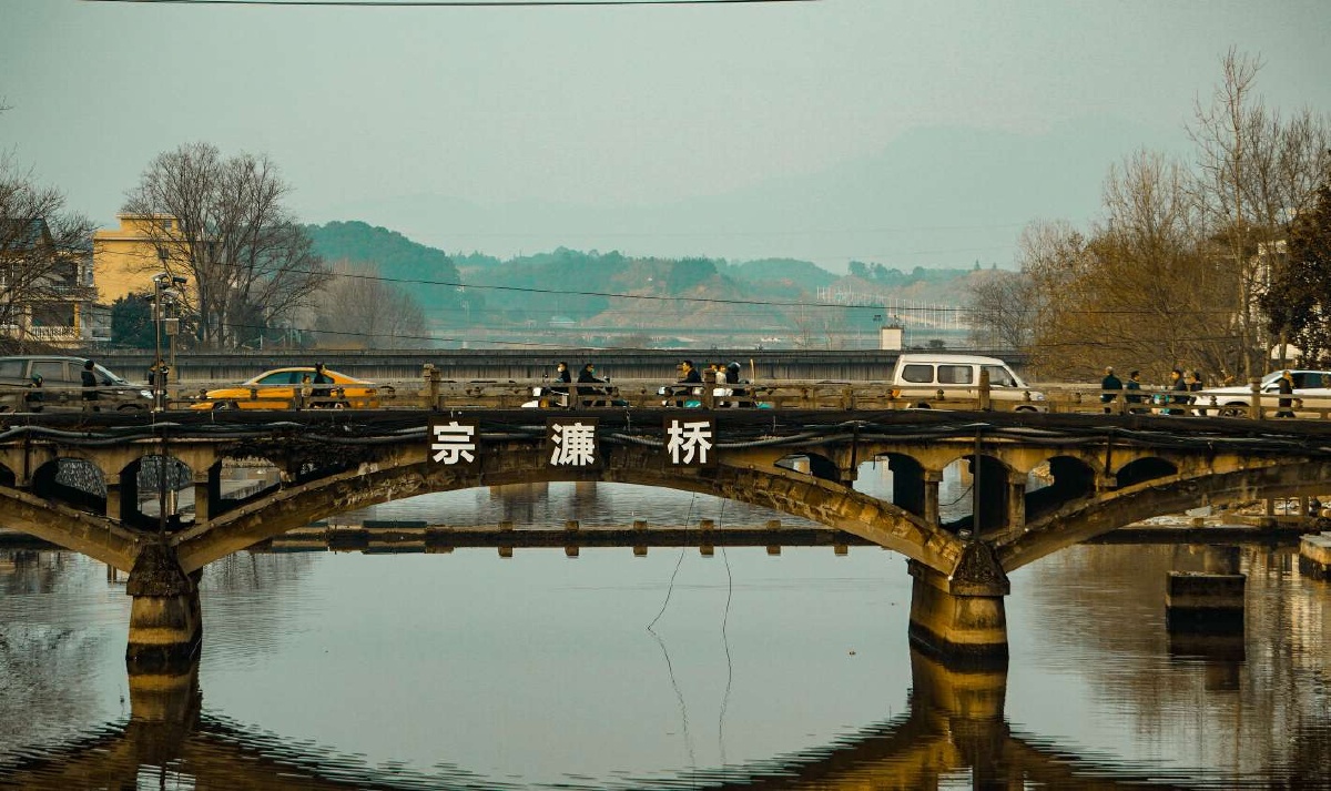 萍乡市芦溪县老桥街景复古
