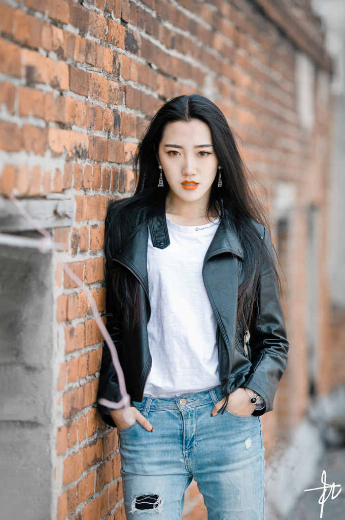 《在同一片天空下》