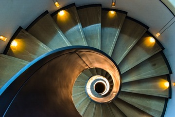 122611