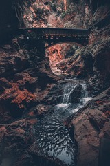 468522